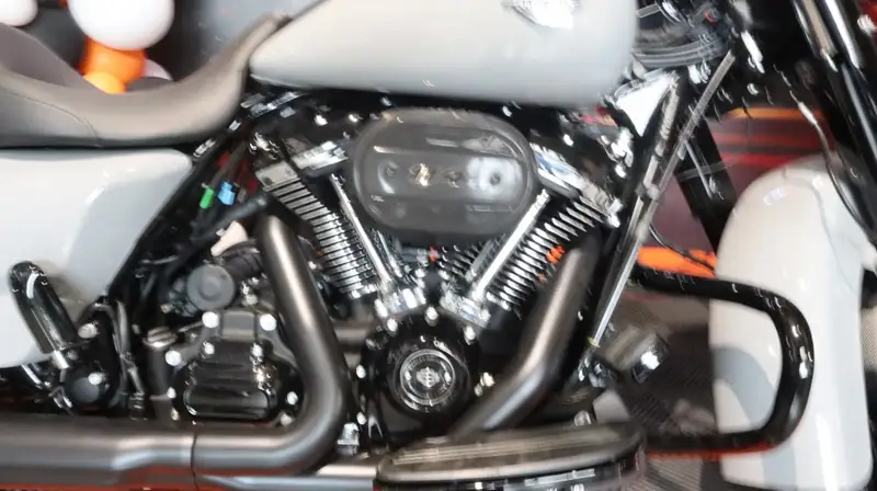Harley-Davidson Road King - foto 4