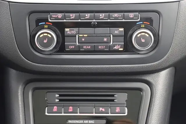 Volkswagen Sharan view 19