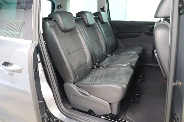 Volkswagen Sharan view 12