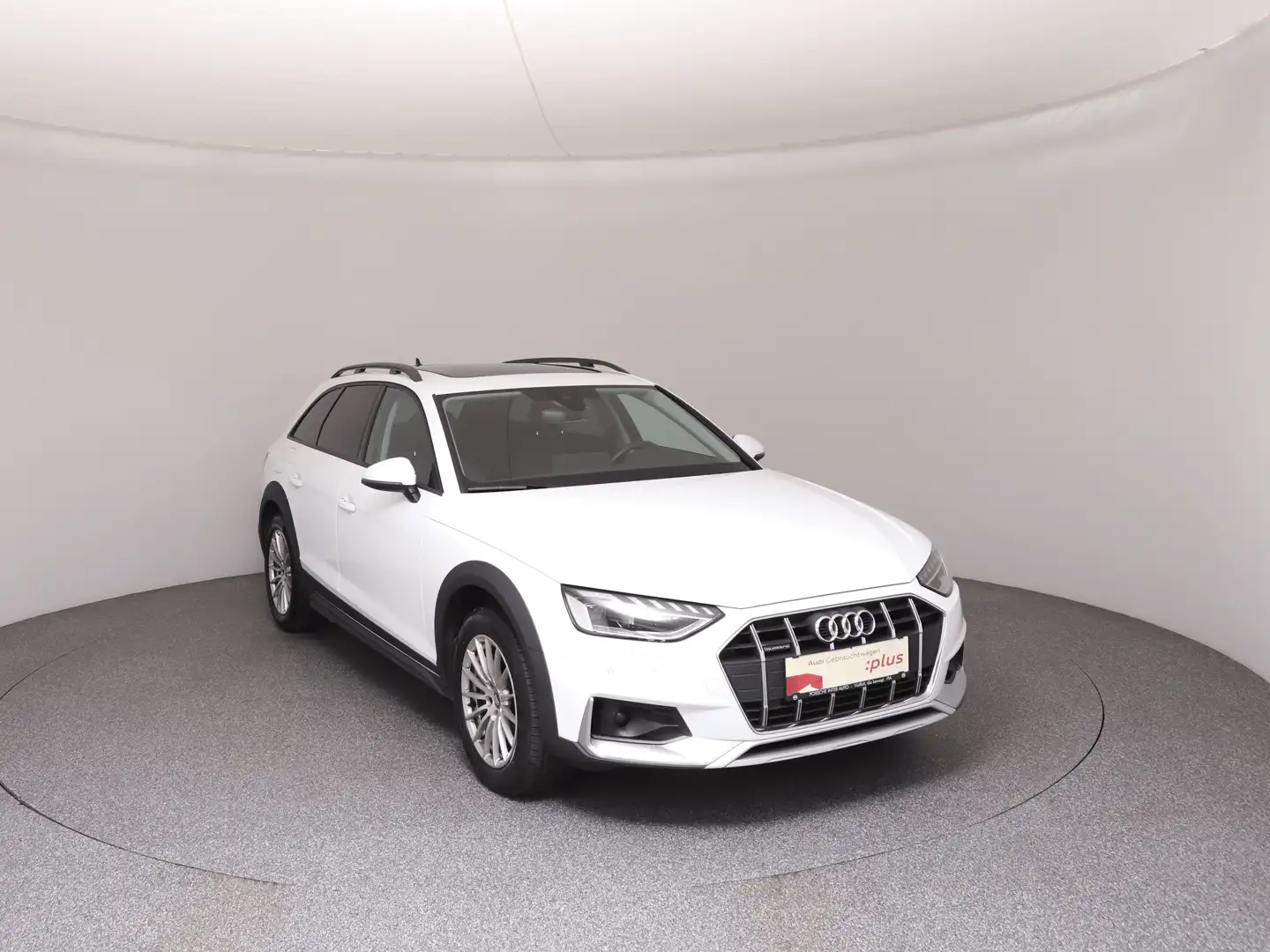 Audi A4 allroad 40 TDI quattro Weiß - 2