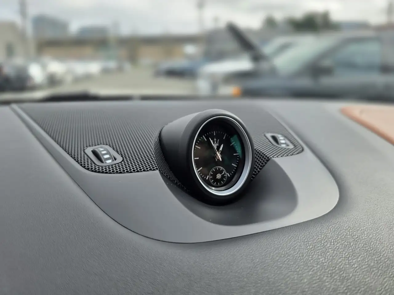 Maserati Levante снимка Maserati Levante