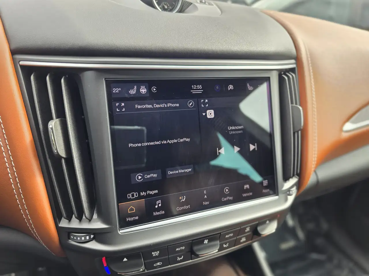 Maserati Levante снимка Maserati Levante