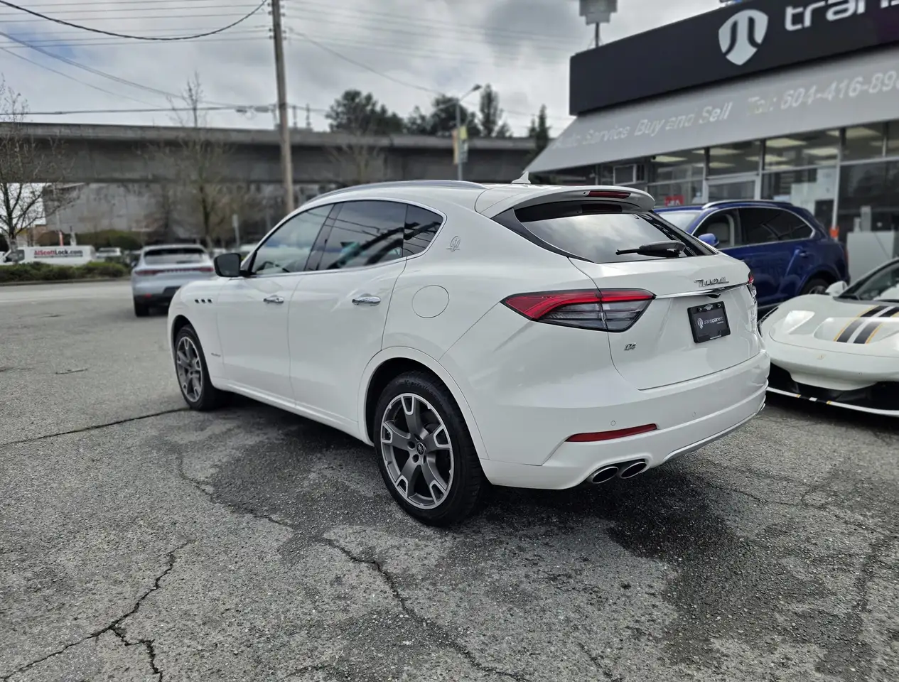 Maserati Levante снимка Maserati Levante