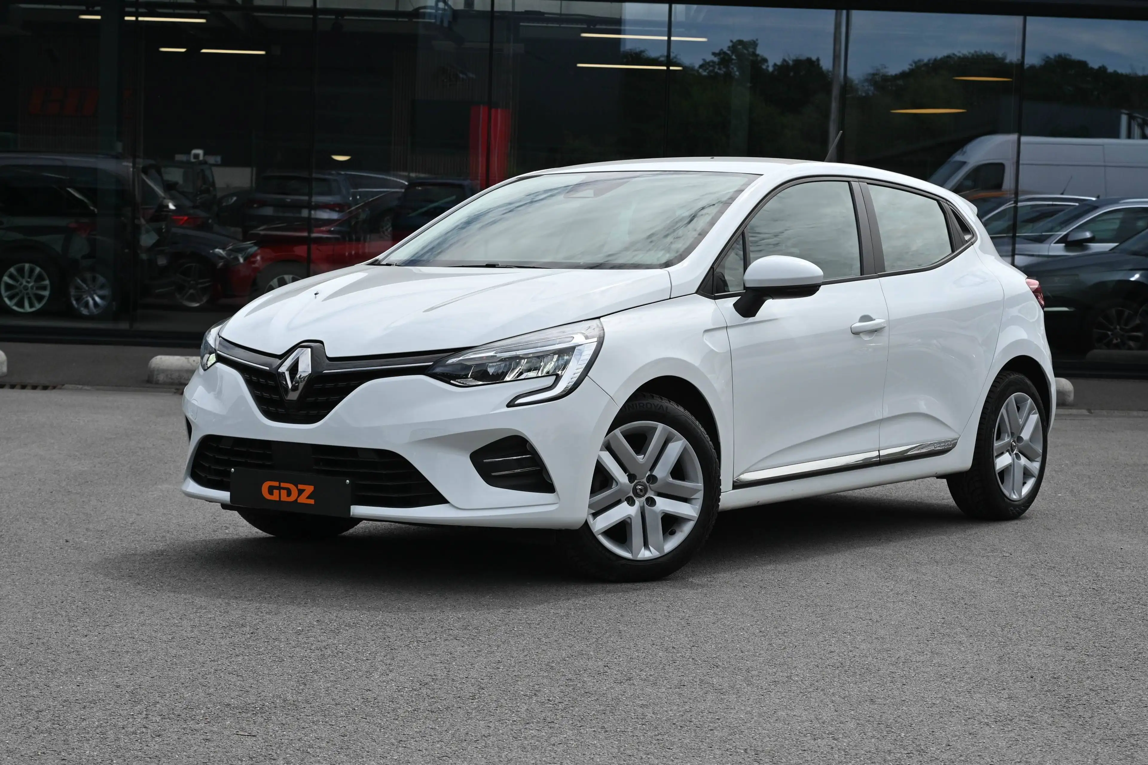 Renault Clio Clio 1.0 TCe 100 Ch Corporate Edition — photo 4