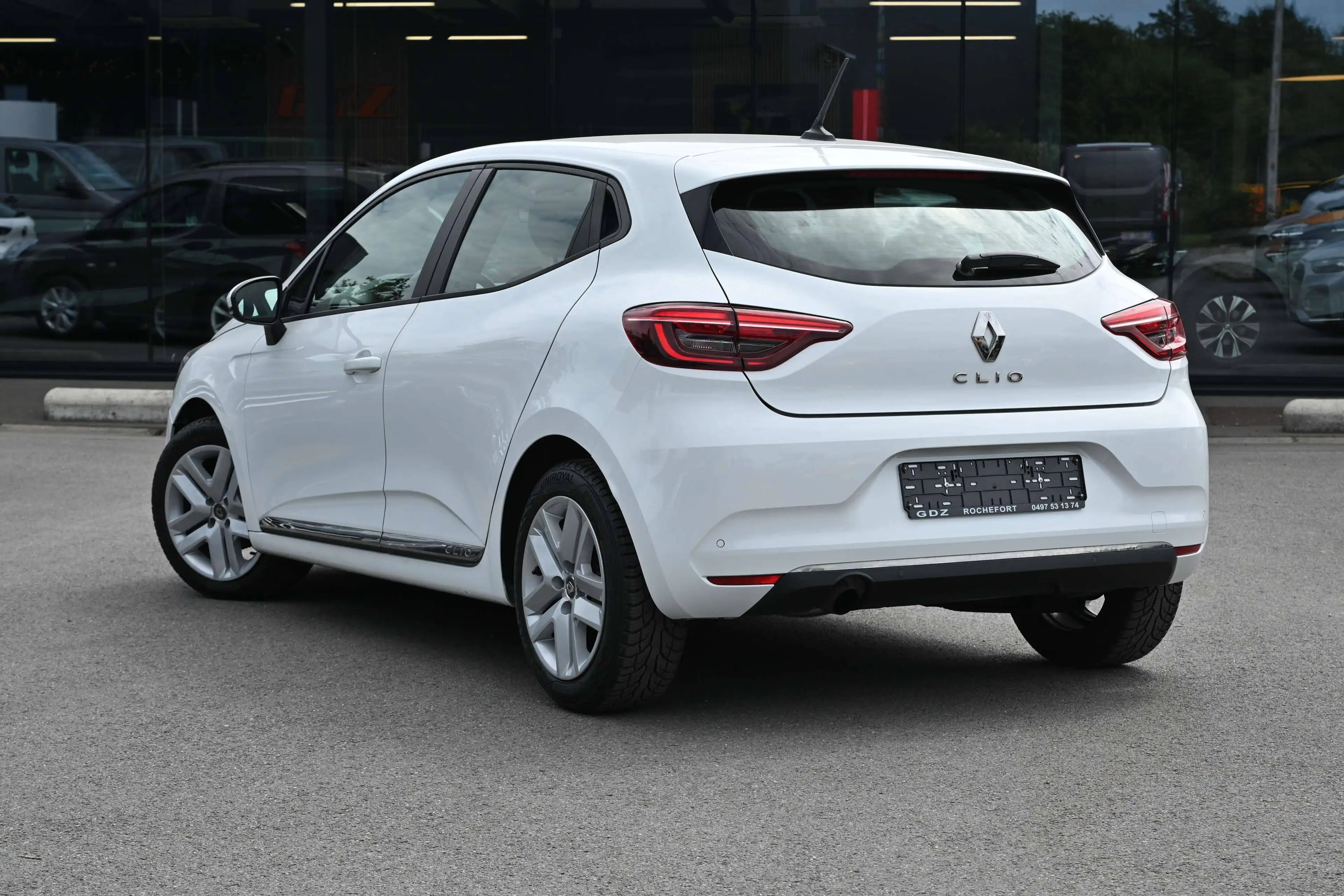 Renault Clio Clio 1.0 TCe 100 Ch Corporate Edition — photo 7