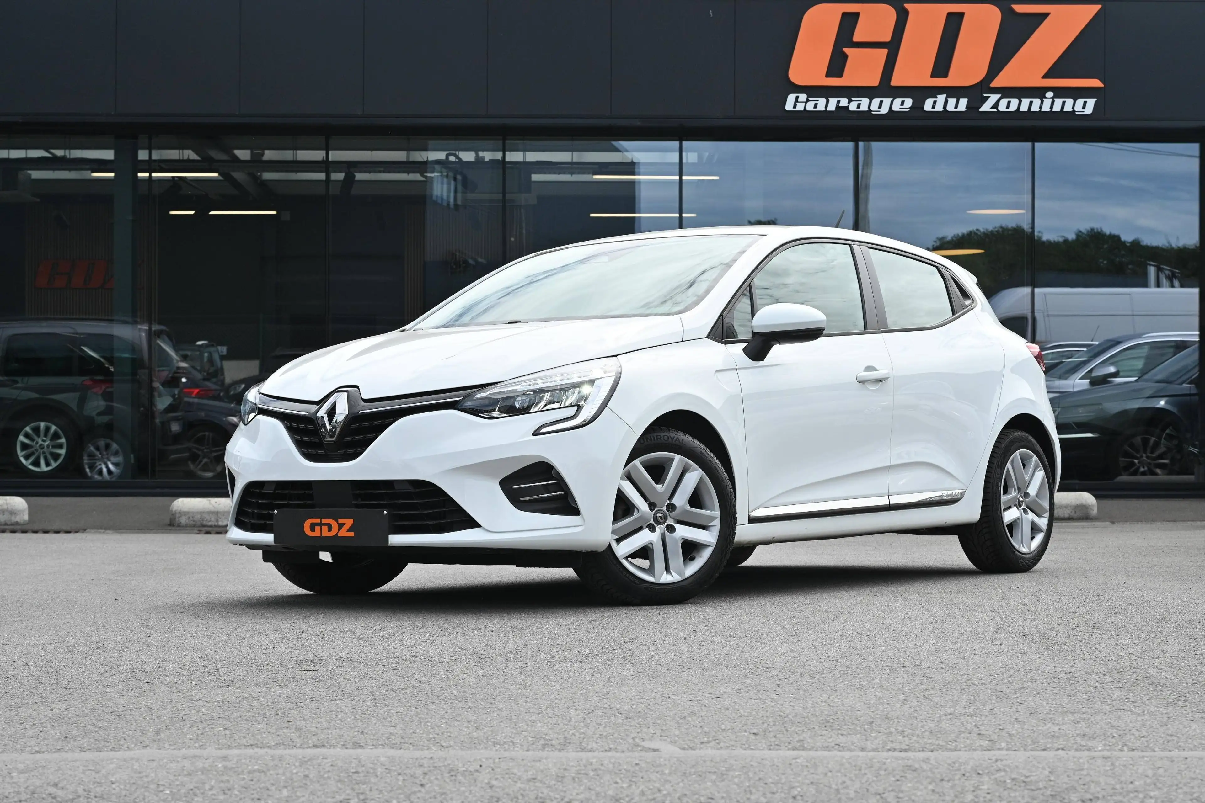 Renault Clio Clio 1.0 TCe 100 Ch Corporate Edition — photo 5