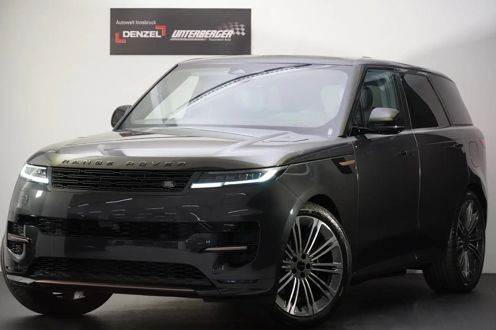Land Rover Range Rover Sport 3.0PHEV Dyn SE Grau - 1