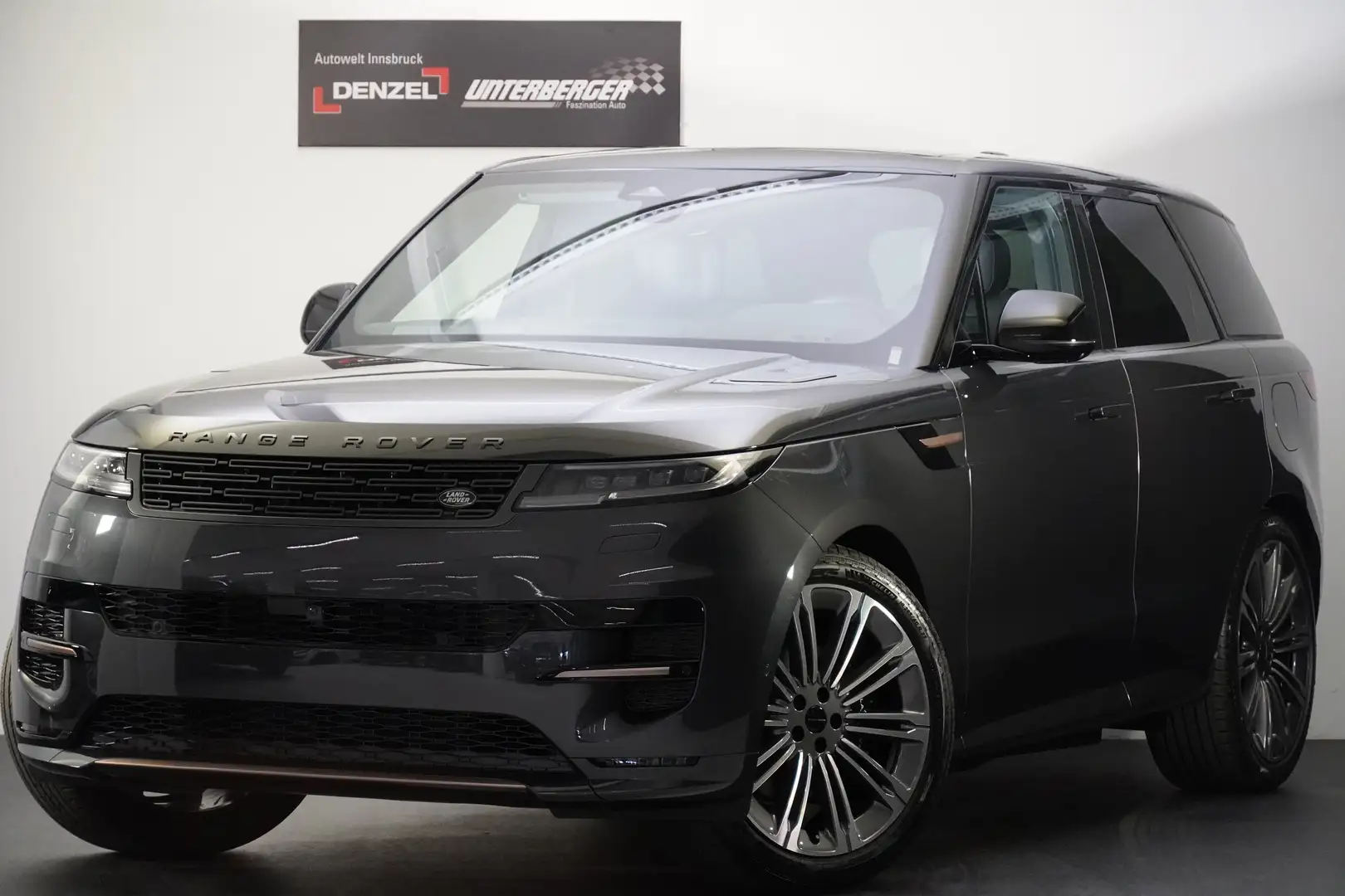 Land Rover Range Rover Sport 3.0PHEV Dyn SE Grau - 2