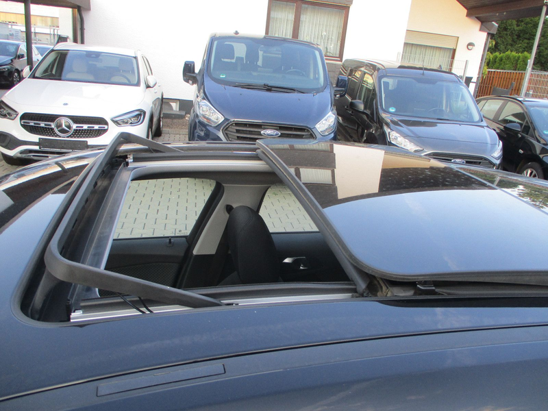 BMW 116 d NAVI PANORAMA HEAD SPURH TEMP SITZH LED PDC — photo 2