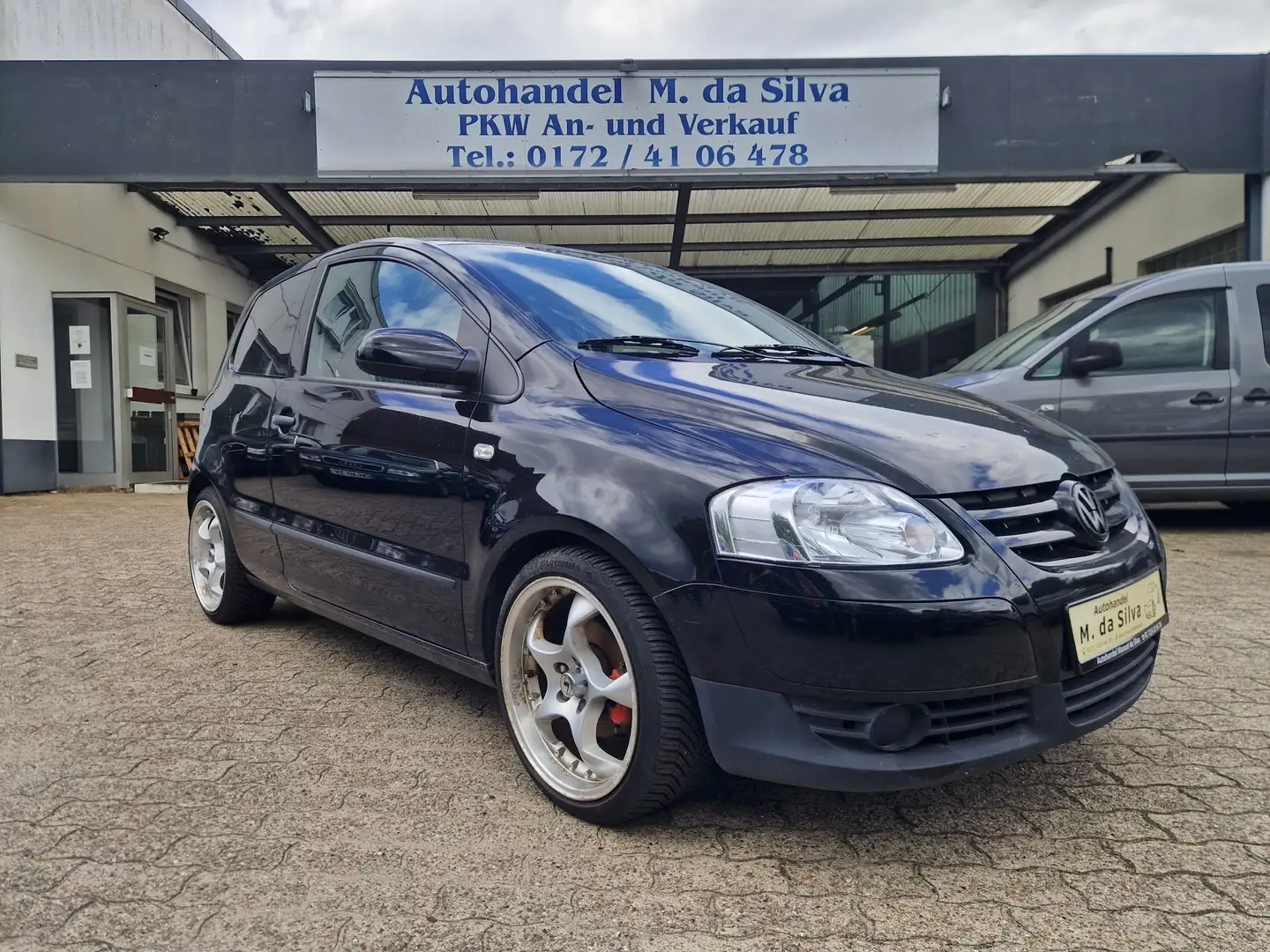 Volkswagen Fox Sport *TÜV NEU*17" Alufelgen*Fahrwerk* Schwarz - 1