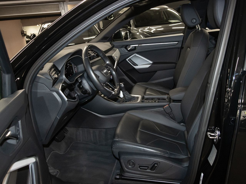 Audi Q3 SUV advanced 35 TFSI Keyless CarPlay Navi+ — photo 14