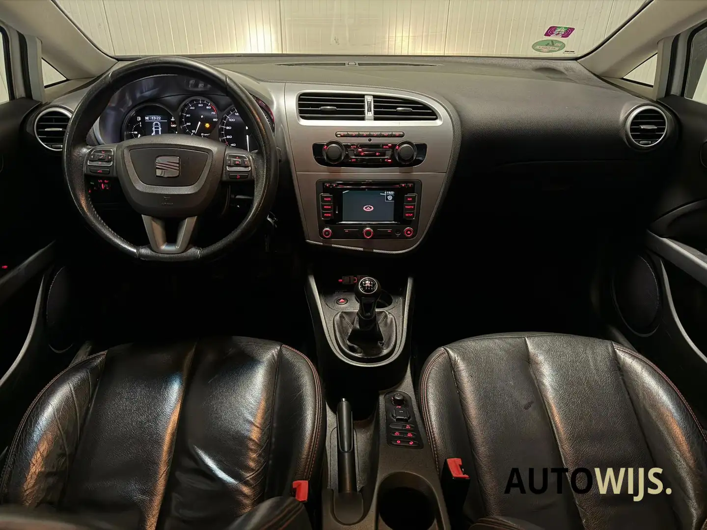 SEAT Leon 1.2 TSI Ecomotive Businessline COPA|NAVI|LEDER|CRU Weiß - 2