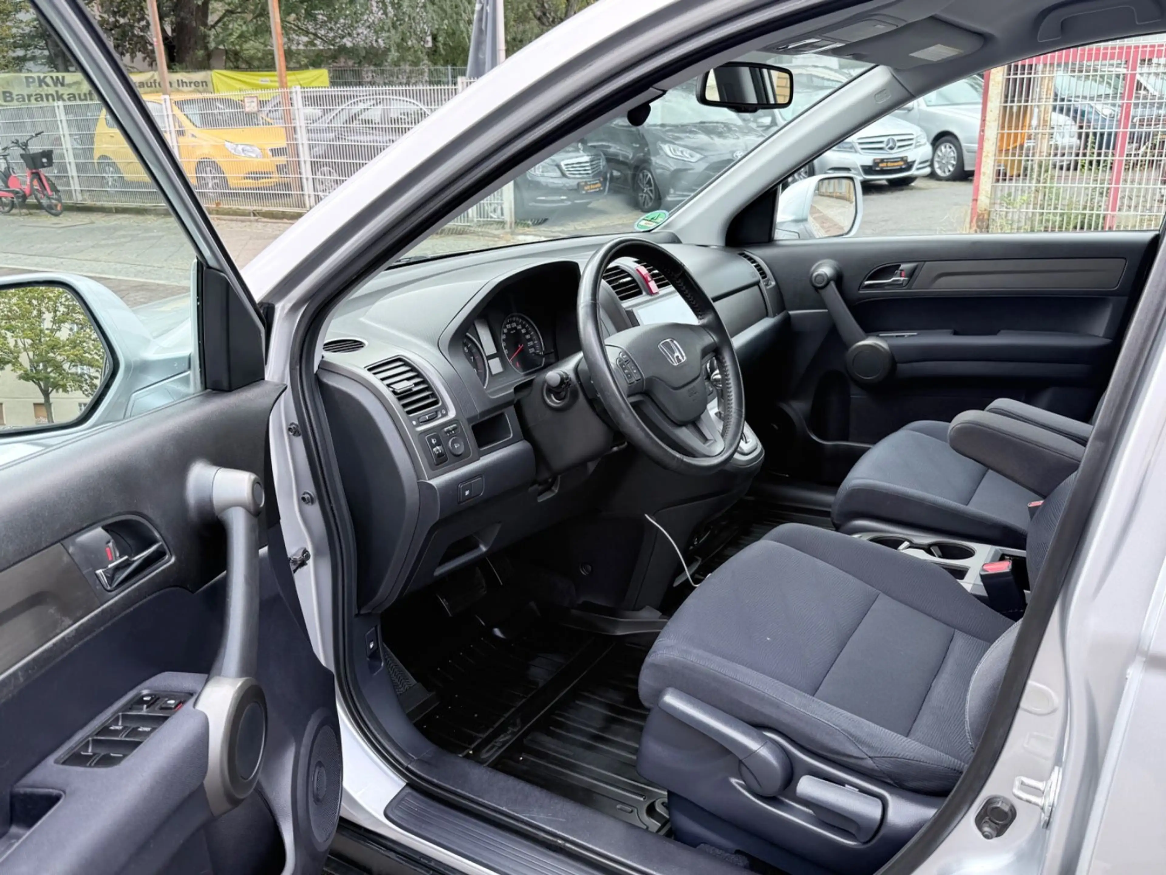 Honda CR-V 2.0 AWD  *AUTOMATIK*AHK*KLIMA*ALLRAD* — photo 9