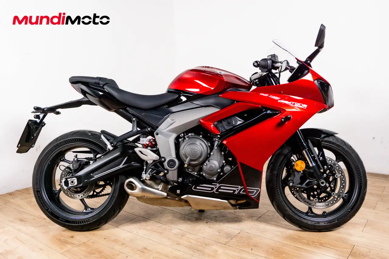 Triumph Daytona 650