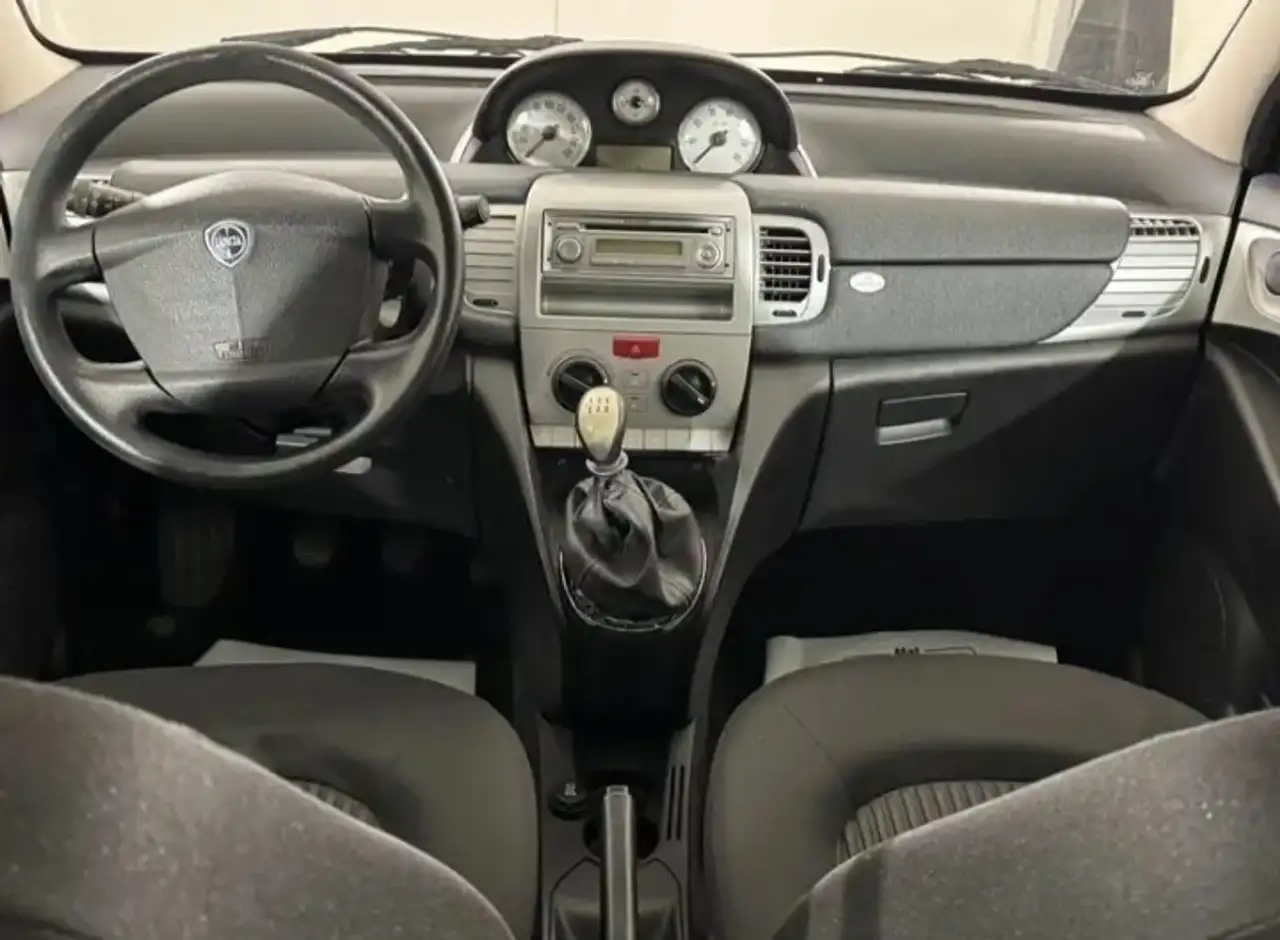 Lancia Y 1.2 8v Elefantino Blu c/airbag, foto 5