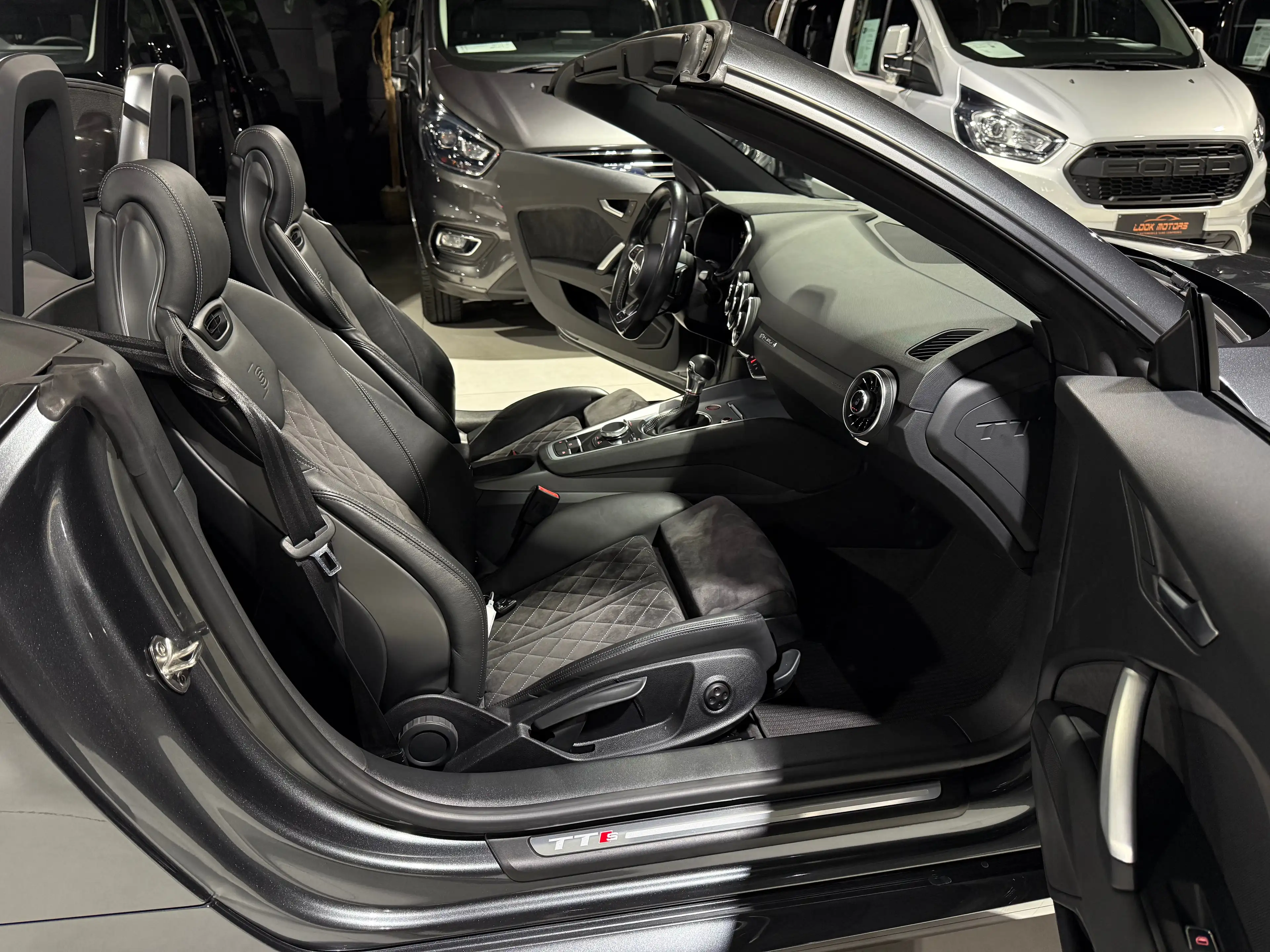 Audi TTS Roadster 2.0 TFSI Quattro S tronic 310cv FULL — photo 10