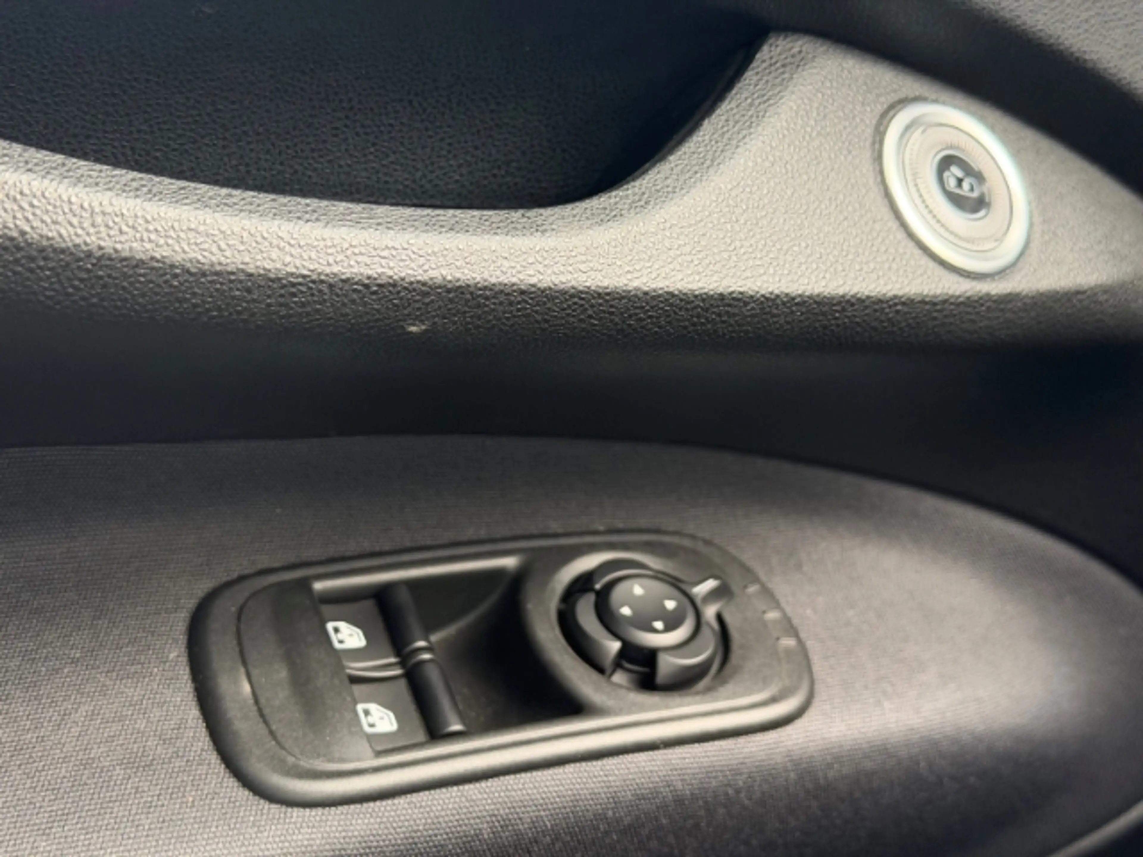 Fiat 500e Icon *Sitzheizung *Apple Car Play *Tempomat — photo 21