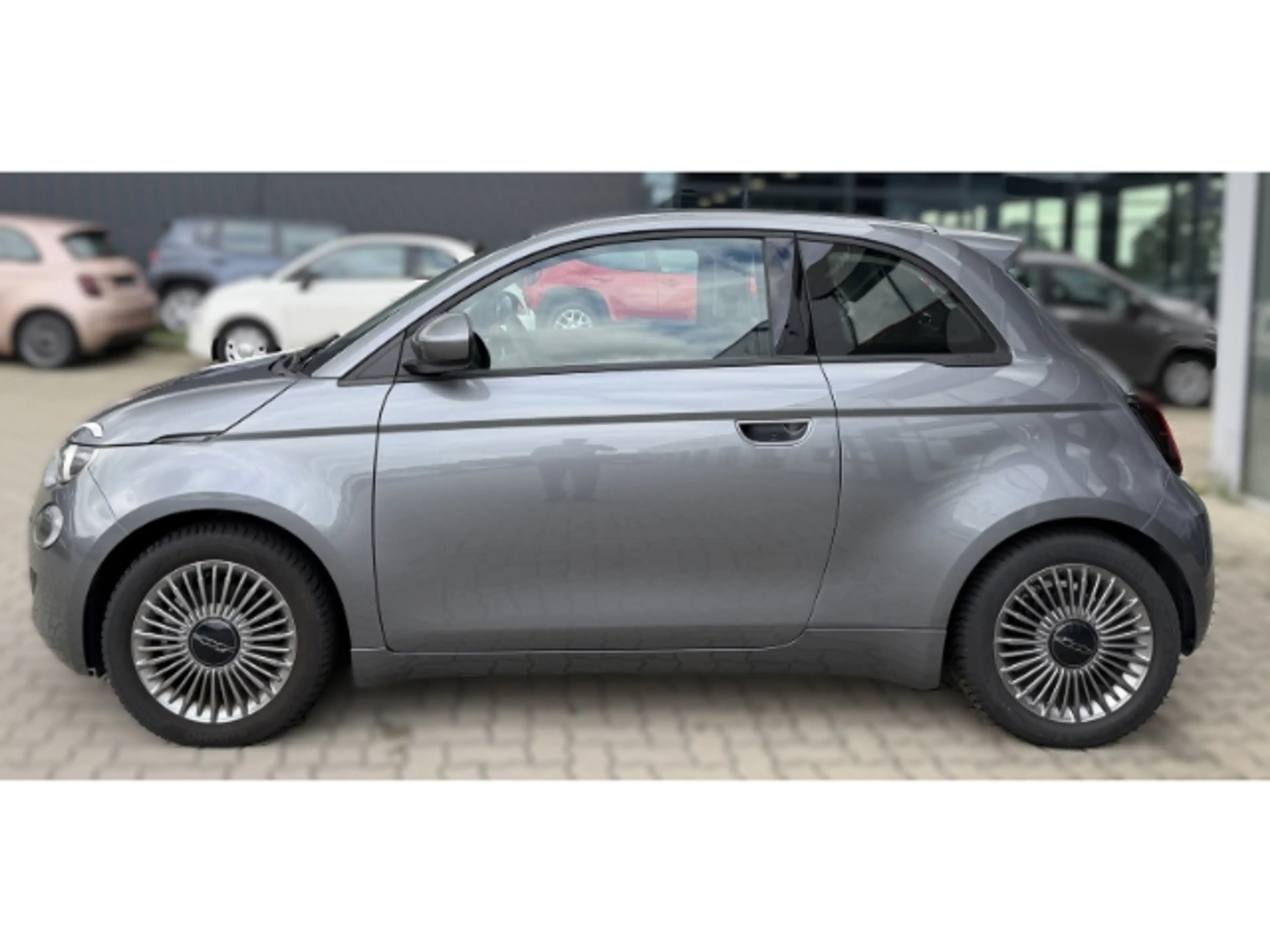 Fiat 500e Icon *Sitzheizung *Apple Car Play *Tempomat — photo 4