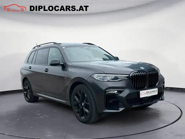 BMW X7 M M50 i