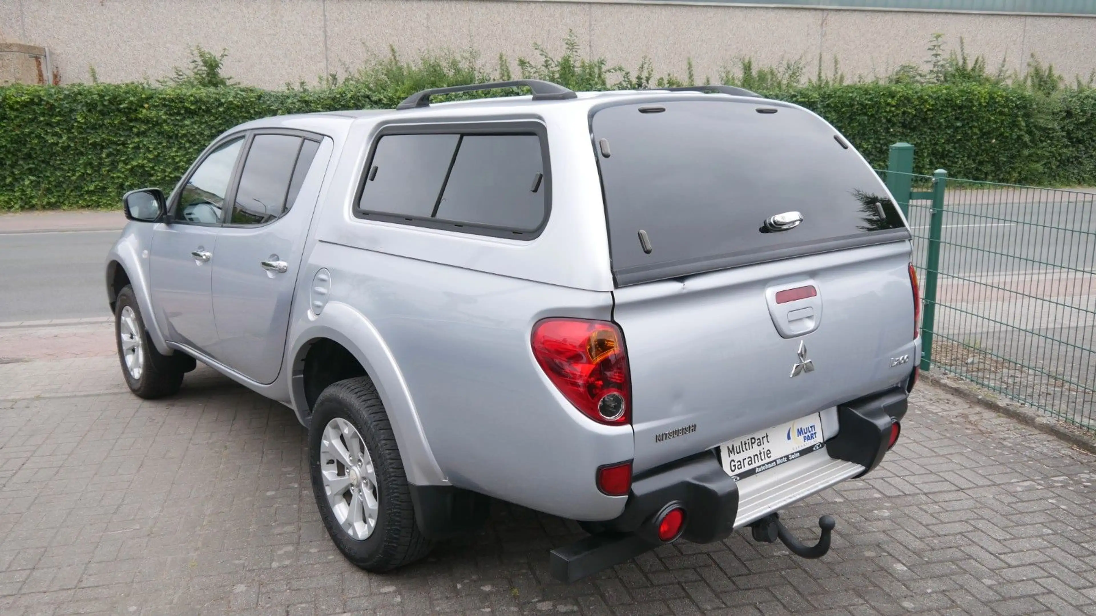 Mitsubishi L200 4x4 2.5 DI-D Doppelkabine — photo 8