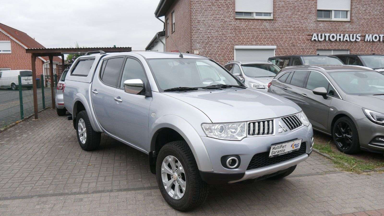 Mitsubishi L200