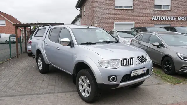 Mitsubishi L200 4x4 2.5 DI-D Doppelkabine