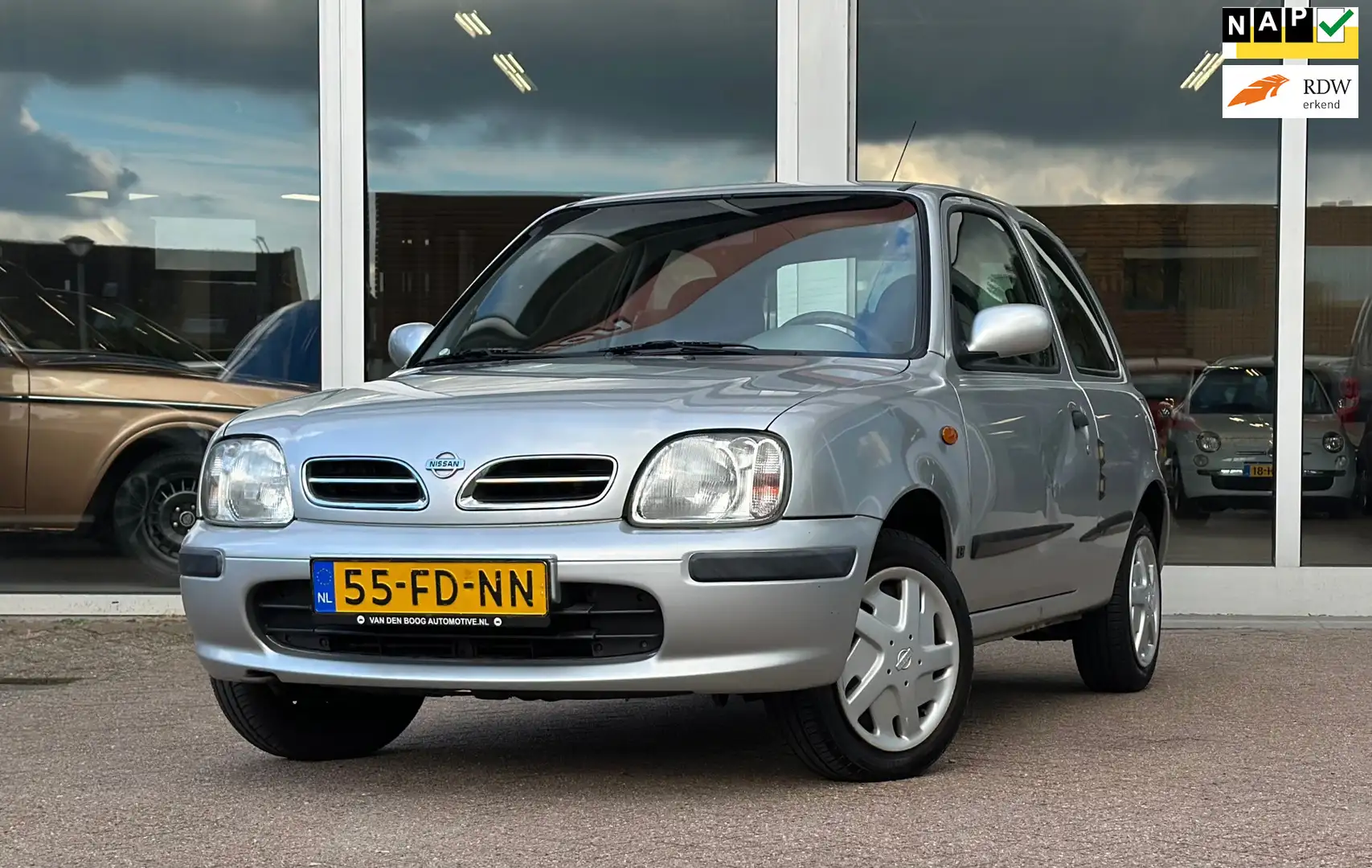 Nissan Micra 1.3i 16V GX Airco APK 24-09-2026 Grijs - 1