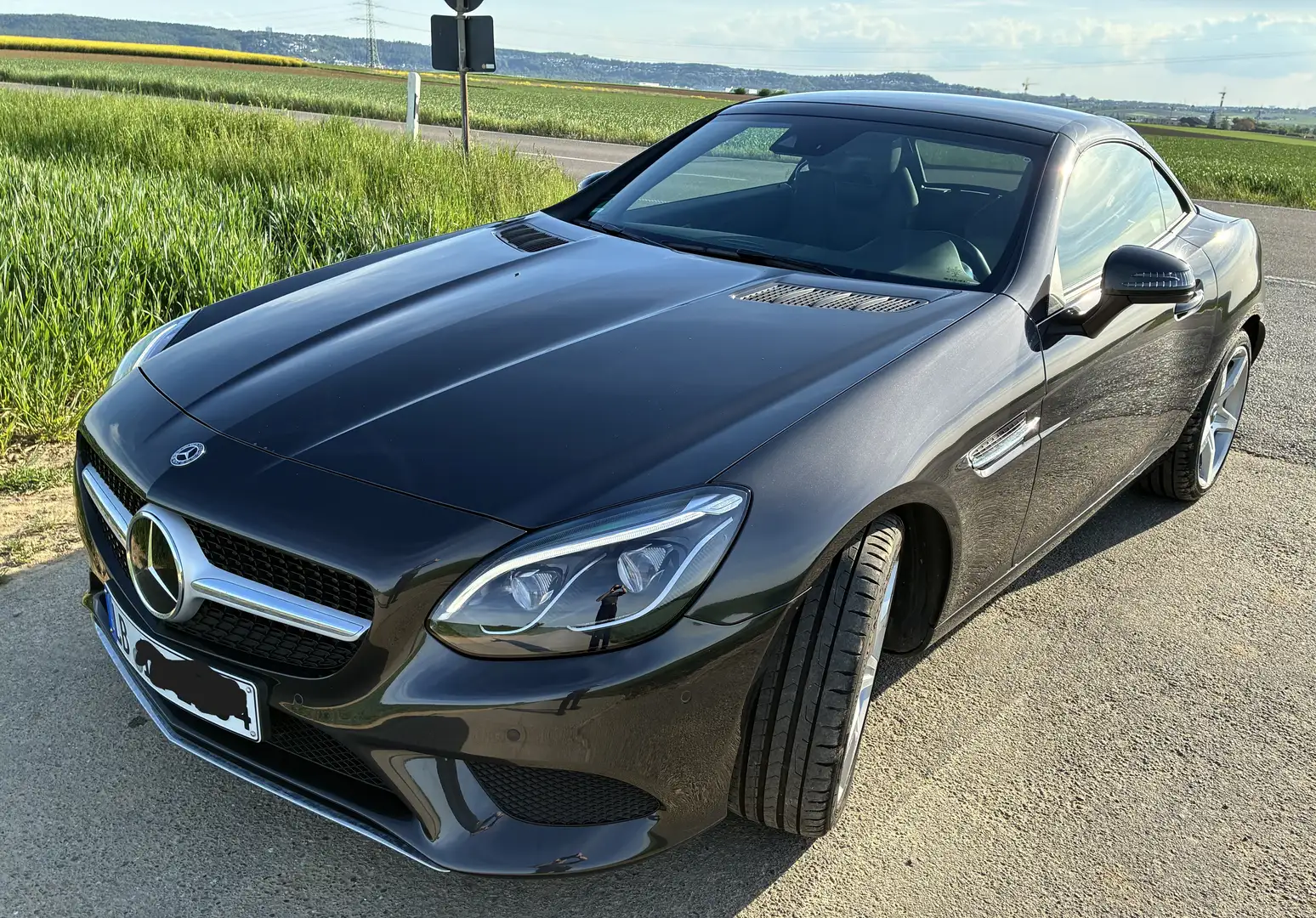 Mercedes-Benz SLC 200 SLC 9G-TRONIC / Apple CarPlay ist verbaut und aktiv - 2