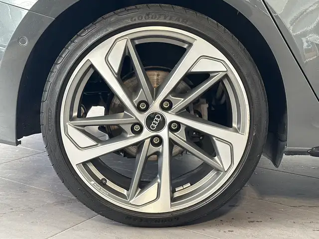 Audi A3 view 3
