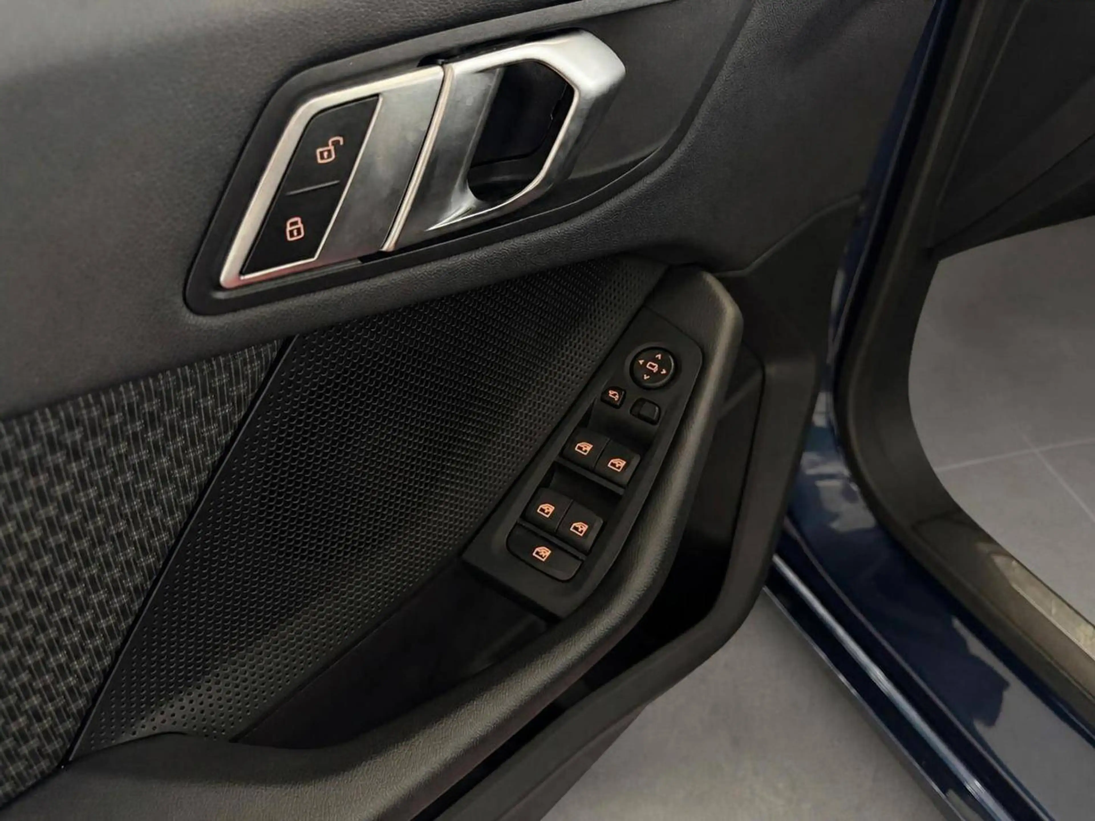 BMW 216 d — photo 13