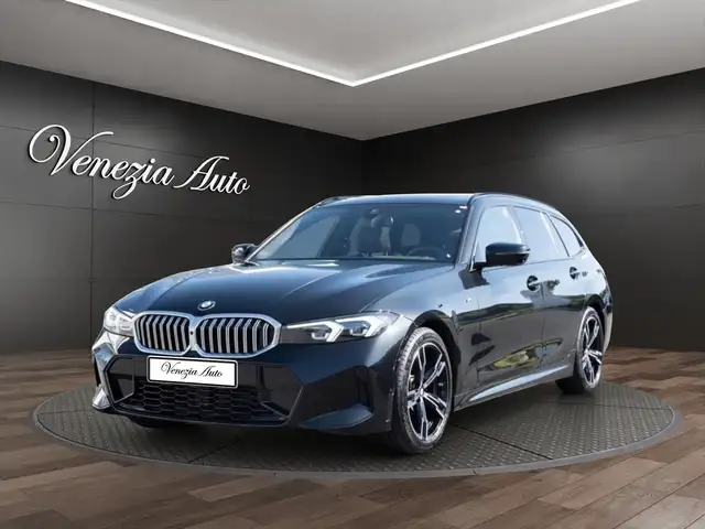 BMW 318 318d Touring M Sport 150cv Gancio Tetto Panoramico HUD 360 xDrive Harman Keyless Pelle Navi Ambient
