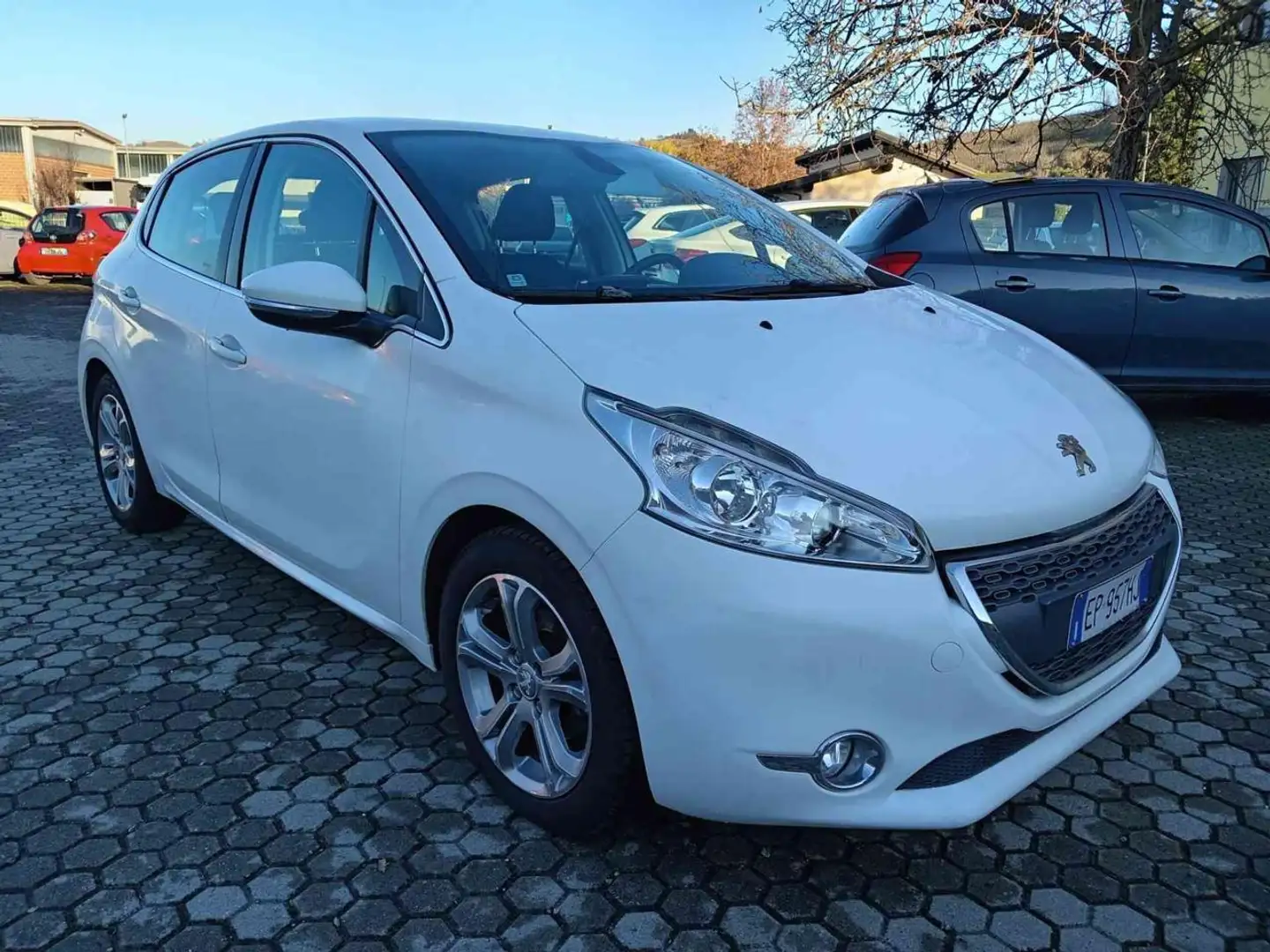 Peugeot 208 1.2 VTI UNICA  PROPRIETARIA Bianco - 1