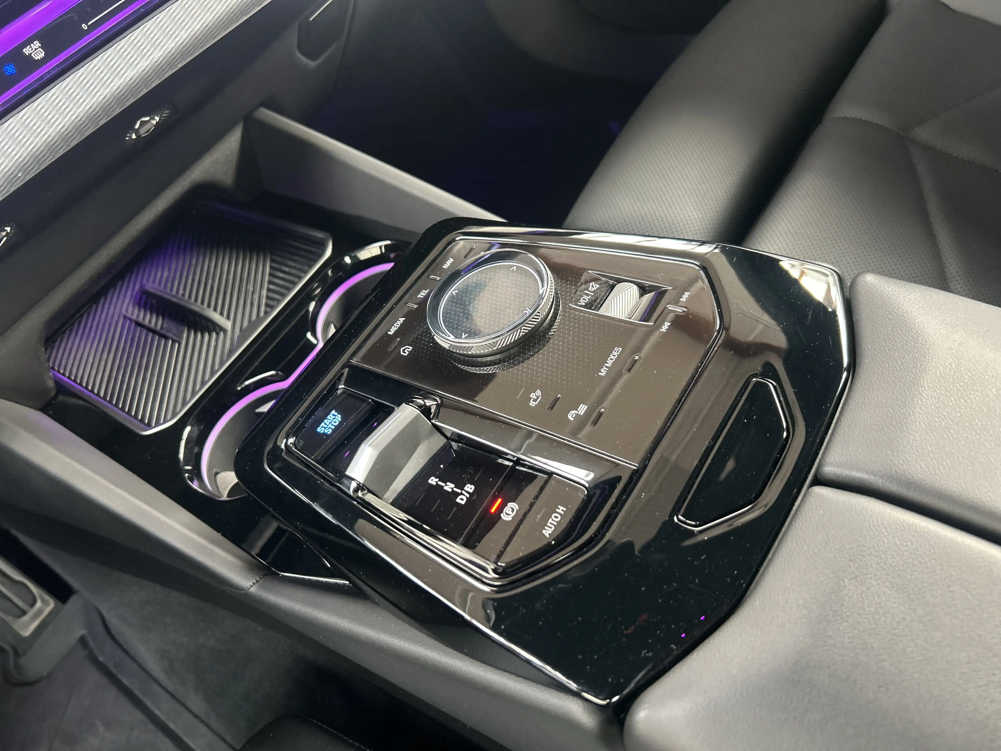 BMW i5 eDrive40 M Sport|DrivingAssistant+|Parkass.|H/K — photo 13