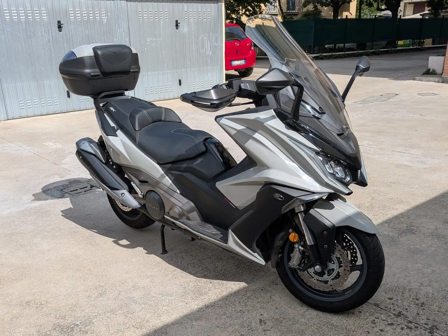 Kymco AK 550 euro 5 2021 Grigio - 2