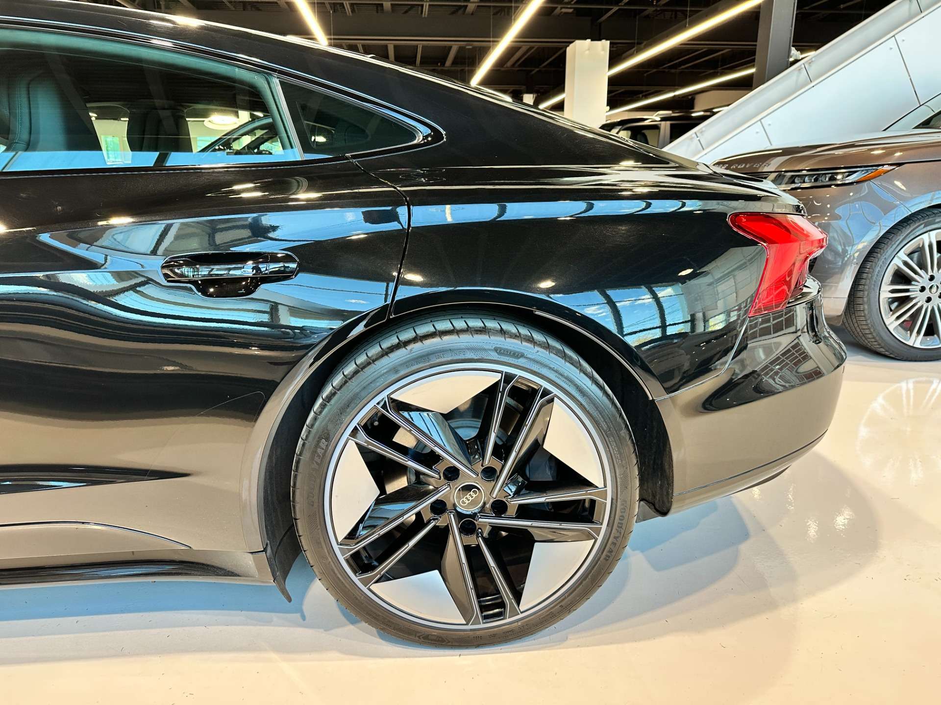 2022 Audi e-tron GT quattro Premium Plus — снимка 1