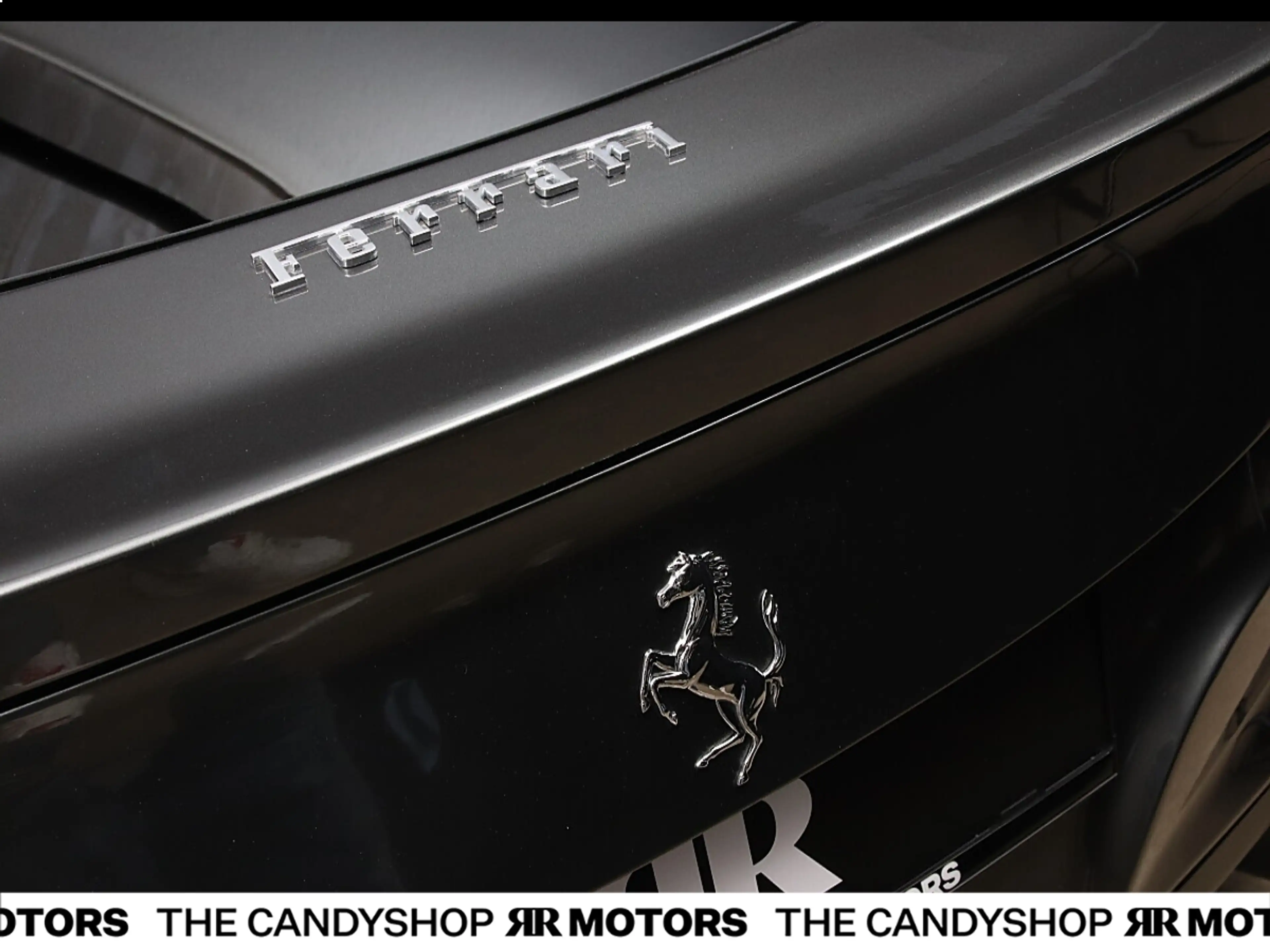 Ferrari F12 Berlinetta *Carbon*Lift*Grigio_Silverstone* — photo 6