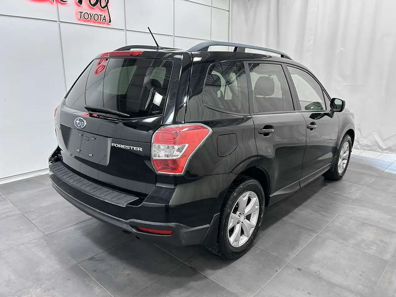 Subaru Forester снимка Subaru Forester