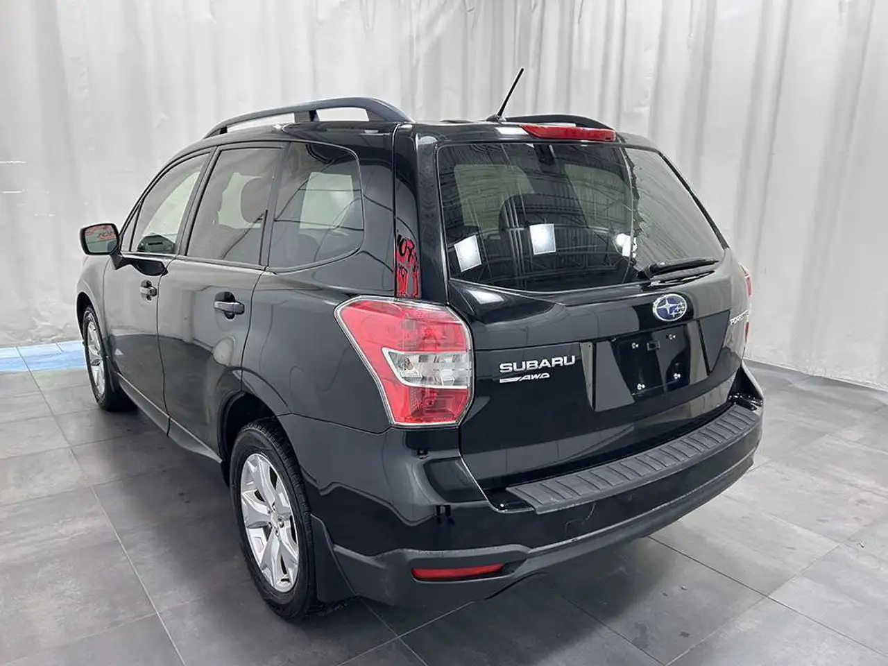 Subaru Forester снимка Subaru Forester