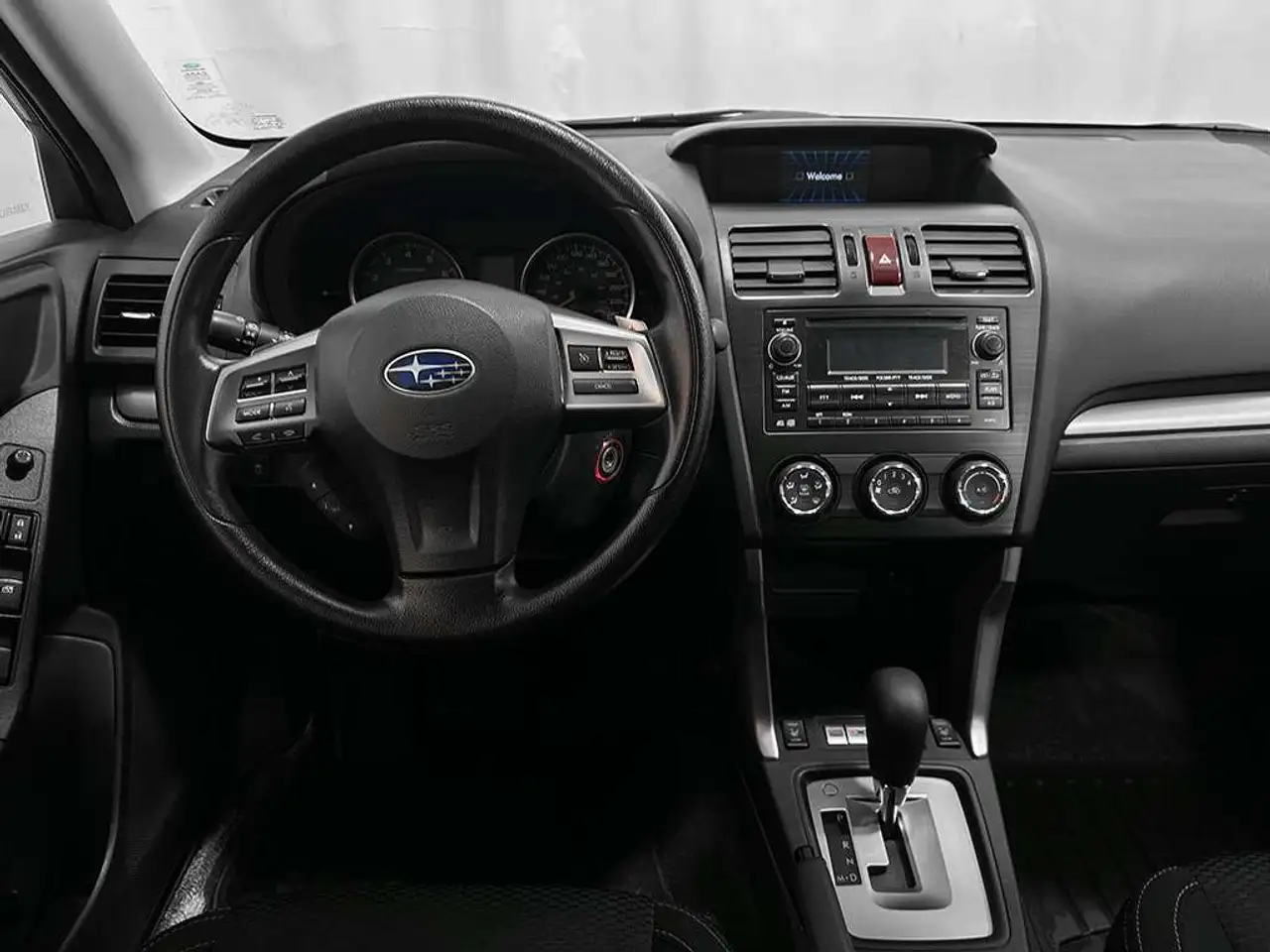 Subaru Forester снимка Subaru Forester