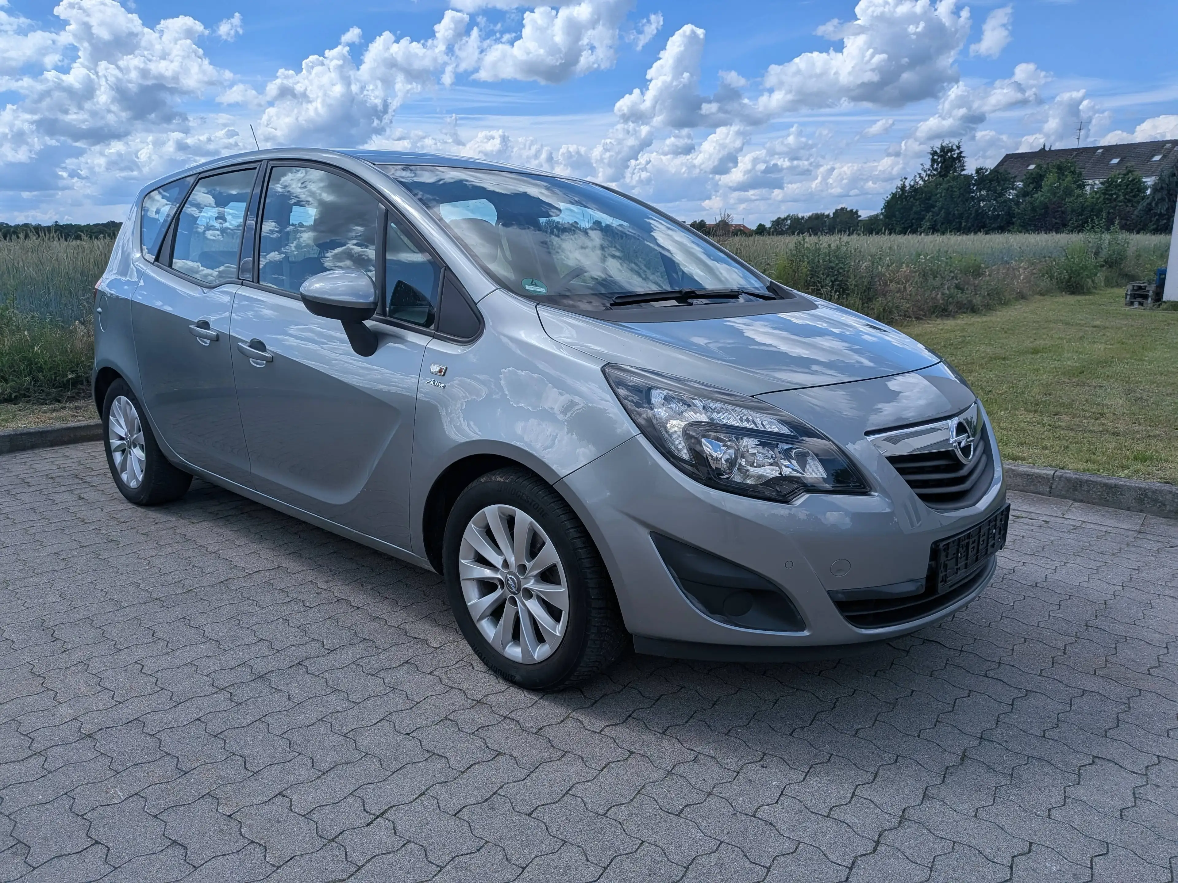 Opel Meriva Active*Tüv neu*abnehmbare Anhängerkupplung