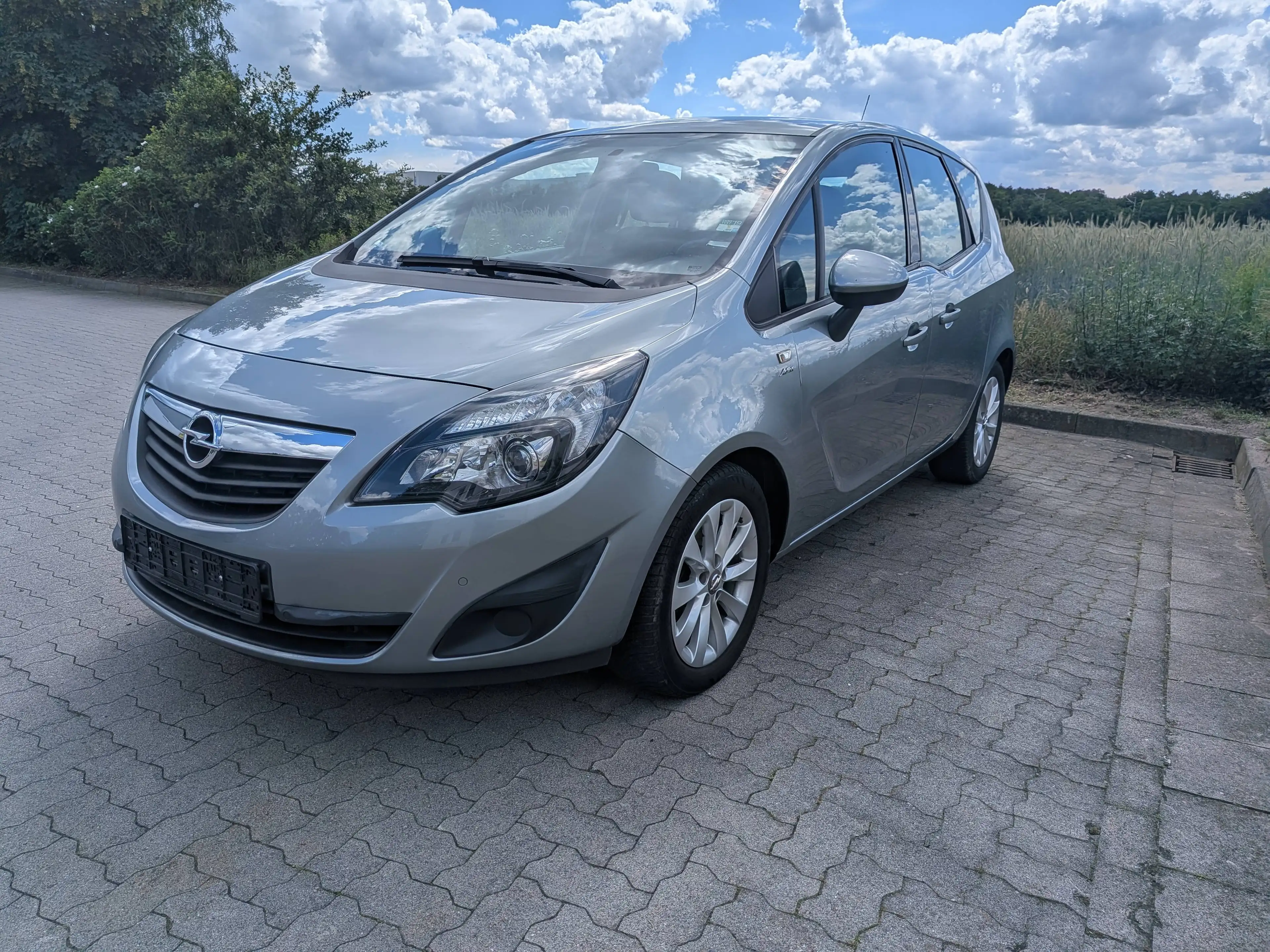 Opel Meriva Active*Tüv neu*abnehmbare Anhängerkupplung — photo 2
