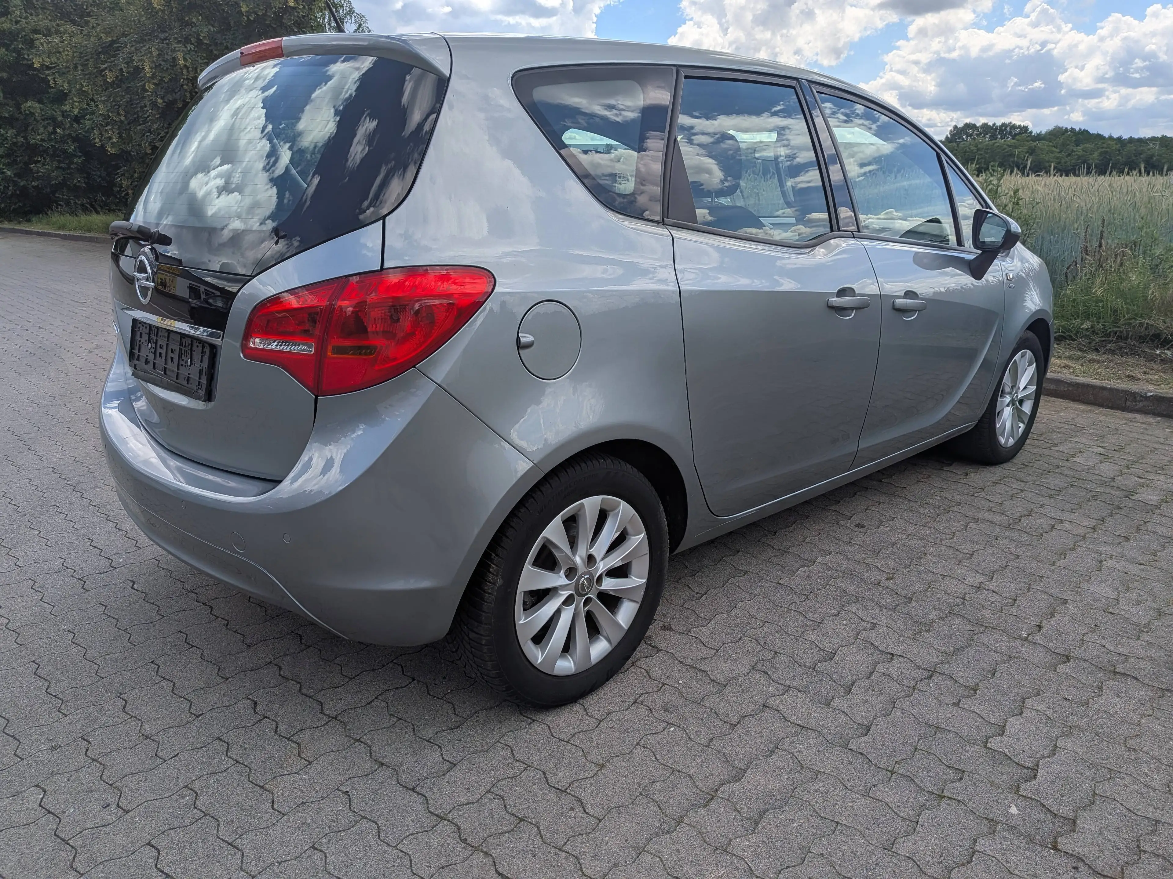 Opel Meriva Active*Tüv neu*abnehmbare Anhängerkupplung — photo 6