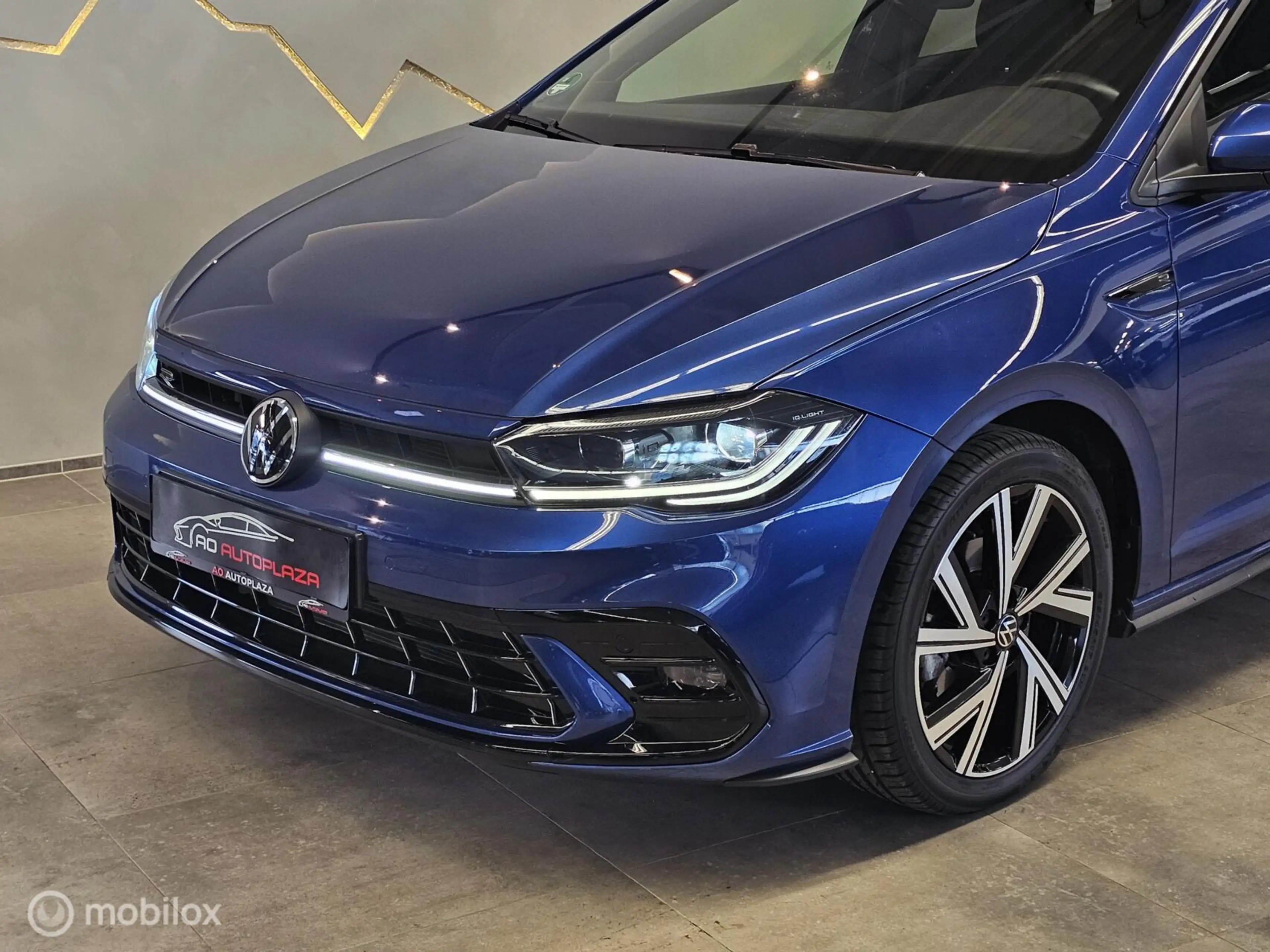 Volkswagen Polo 1.0 TSI 3x R-Line Panorama/Keyless/IQ Light/Camera — photo 49