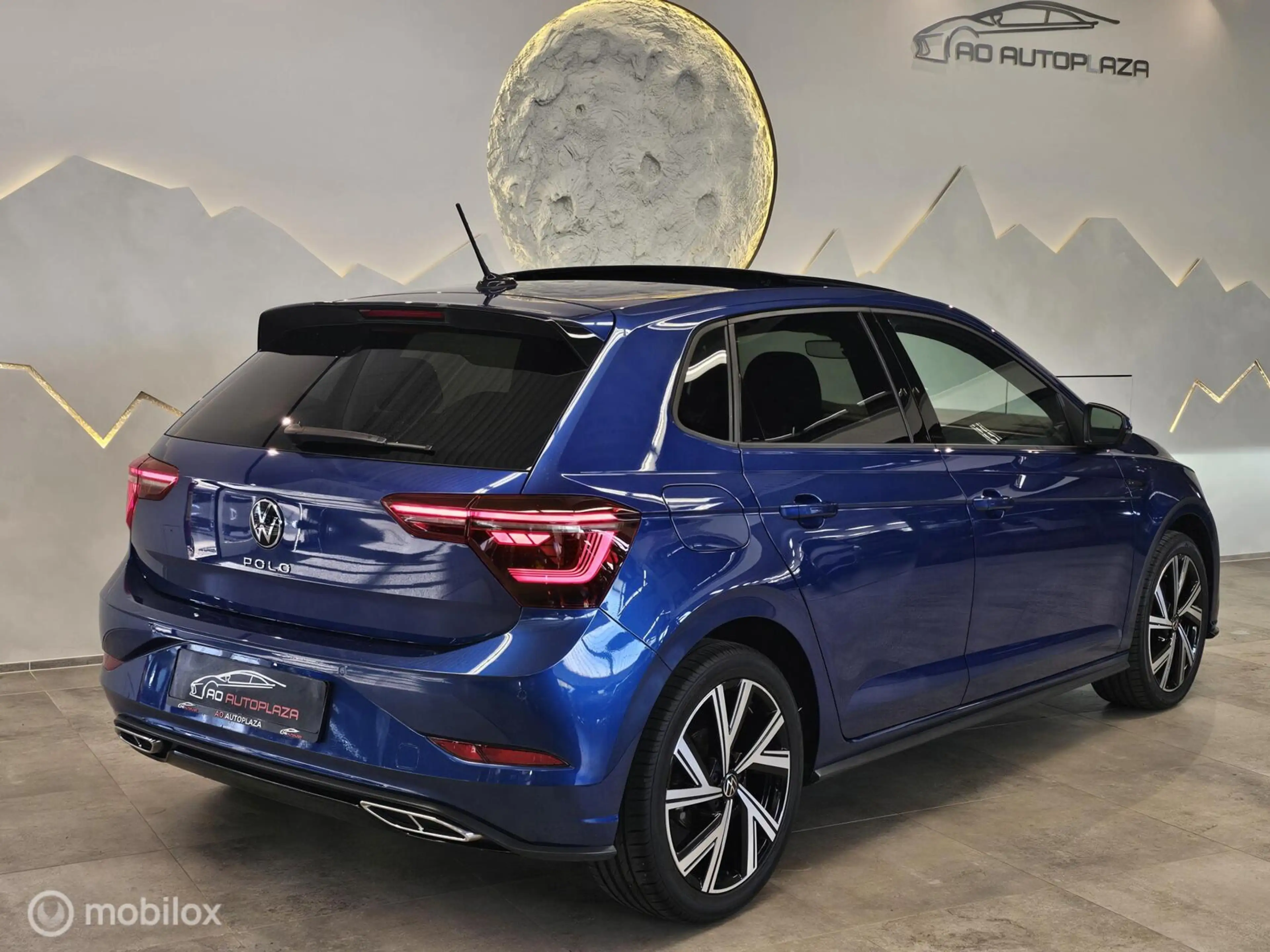 Volkswagen Polo 1.0 TSI 3x R-Line Panorama/Keyless/IQ Light/Camera — photo 50