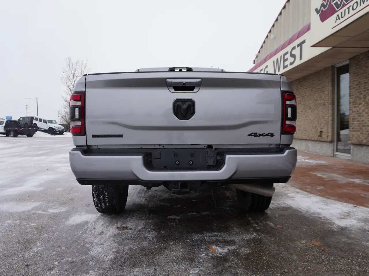 RAM 3500 снимка RAM 3500