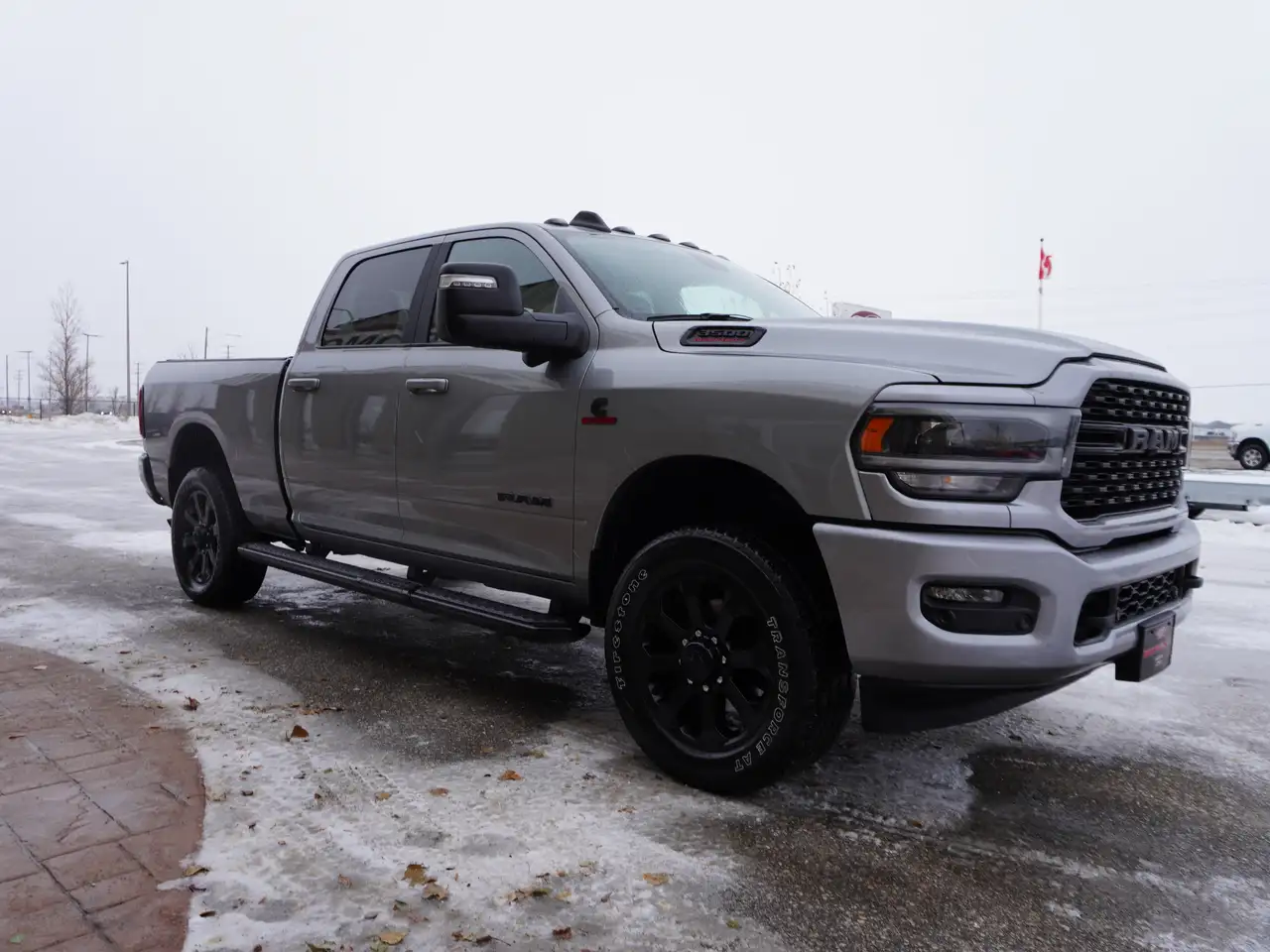 RAM 3500 снимка RAM 3500