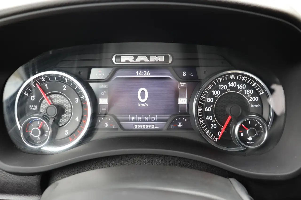 RAM 3500 снимка RAM 3500