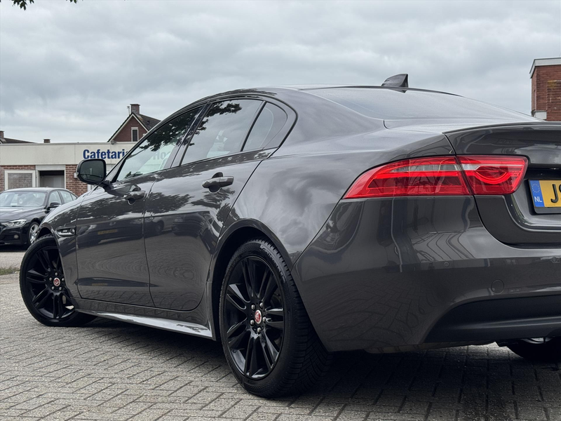 Jaguar XE 2.0D Portfoilio R-Sport / Org NL / Camera / Navi / — photo 5