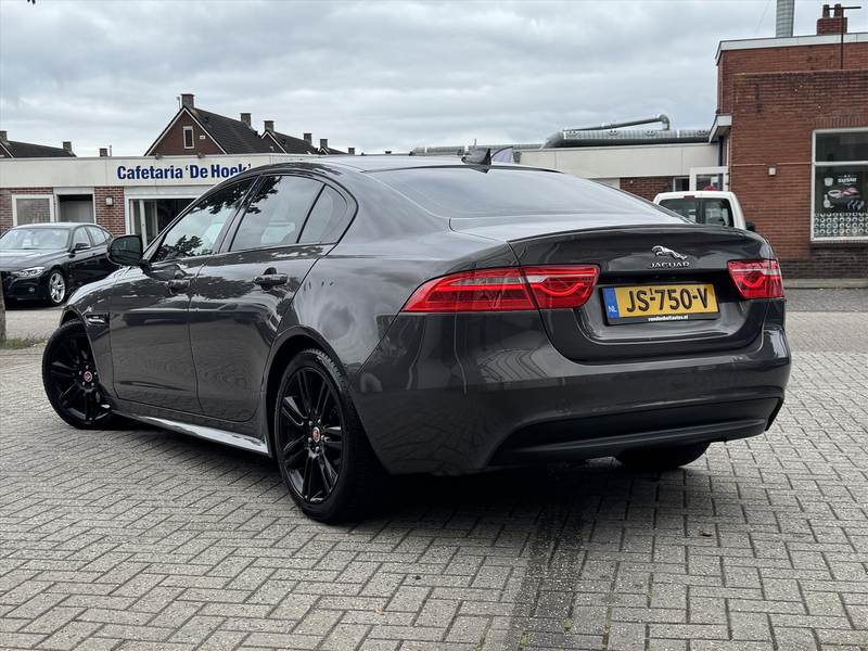 Jaguar XE 2.0D Portfoilio R-Sport / Org NL / Camera / Navi / — photo 4