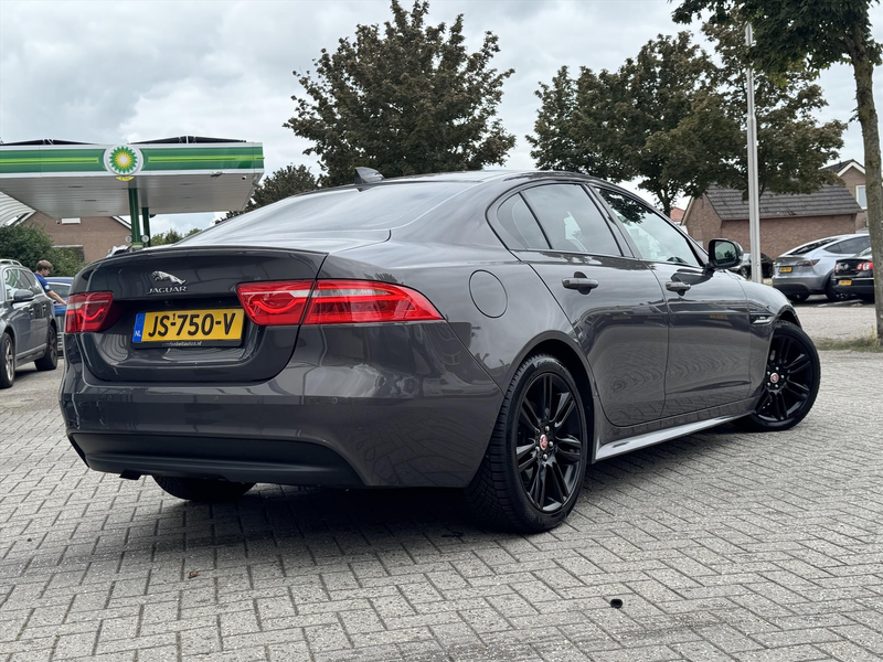 Jaguar XE 2.0D Portfoilio R-Sport / Org NL / Camera / Navi / — photo 6